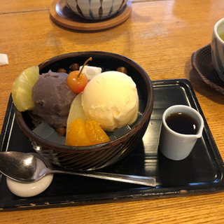 乃木神社に一緒に行って欲しい！（乃木坂のお話も出来たら) - 港区