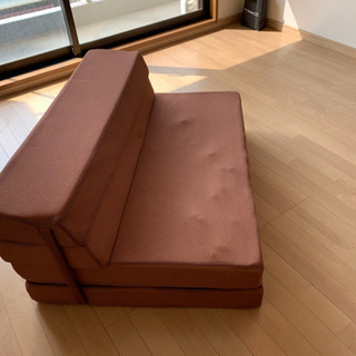簡易ソファ(マットレスにもなる)の画像
