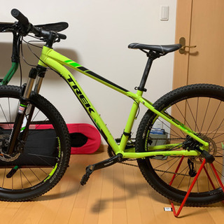 ■2015TREK（トレック） X-CALIBER 8（エクスキャリバー8） カラー：Volt Green