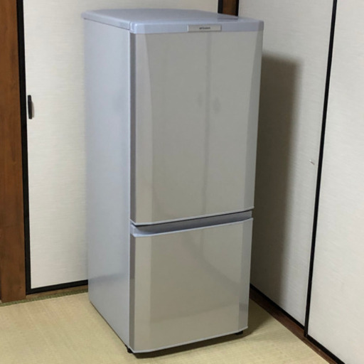 格安！◇三菱 2ドア冷蔵庫 2010年製 146L 耐熱トップテーブル MR-P15S☆配送可！