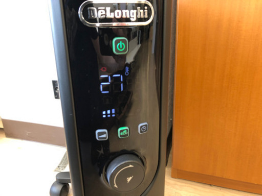 DeLonghi  デロンギ　オイルヒーター