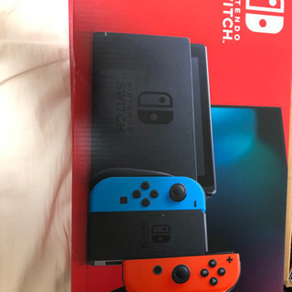 新品未使用　任天堂Switch ネオン