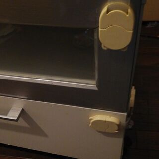 白のテレビボード。安全ホック付★中古としてご理解頂ける方★生野区の小路駅より徒歩7分 の画像