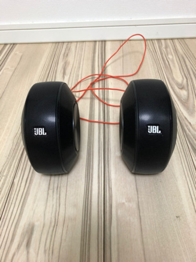 JBL pebbles（黒）