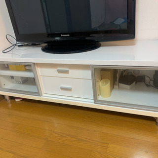 テレビ台