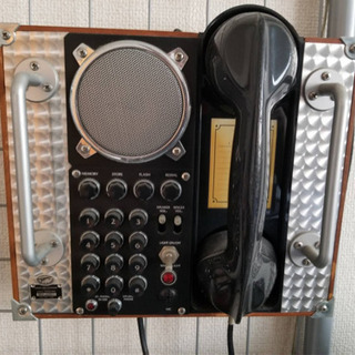壁掛け電話