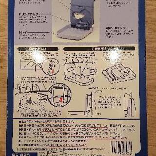 【新品】車の助手席や後部座席の窓に取り付けて使用するトレイの画像