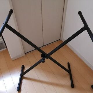 キーボードスタンド（一部部品取れ）