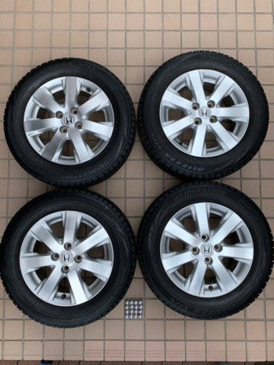 ホンダ フリード純正 15インチ ブリザックVRX 185/65R15 約7～8部山 2017年製造　純正ナット球面座セット