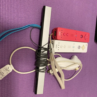 [値下げ]WiiU 本体　WiifitU ゲーム4本セット　ヨガはいかがですか。の画像