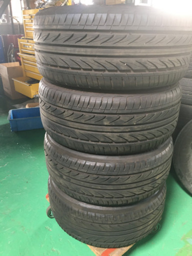 □ 中古タイヤ デリンテ THUNDER 245/35 ZR20 4本