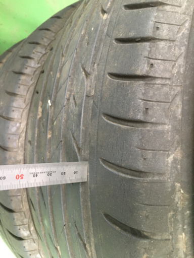 □中古タイヤ ブリジストン NEXTRY 215/55 R17 4本
