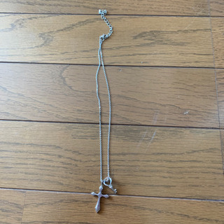 十字架とハートの鍵がついたネックレス
