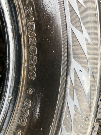 215/65R16人気なVRX2❣️アルファードヴェルファイア　エルグランド等に