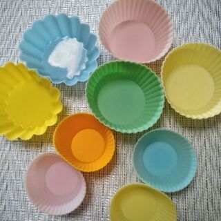 無料　お弁当用　プラカップ　シリコンカップ