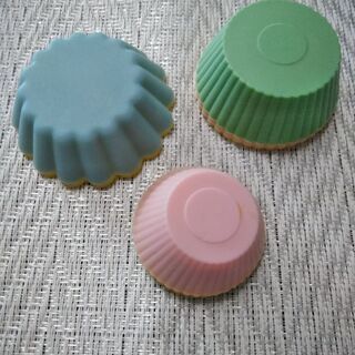 無料　お弁当用　プラカップ　シリコンカップの画像