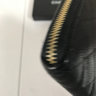 CHANELラムスキンラウンドファスナー