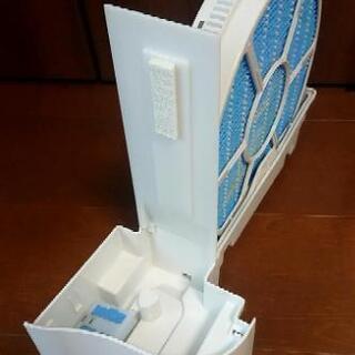 ✨美品✨SHARP 加湿空気清浄機 プラズマクラスター7000  KC-G50-W  ✨2018年製✨の画像