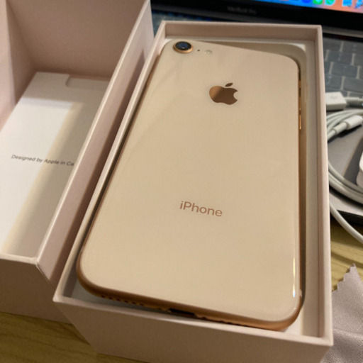iPhone 8 ゴールド　64GB SIMフリー　シャッター音なし