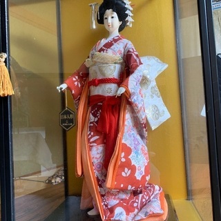 日本人形