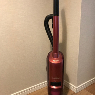 SHARP製　掃除機の画像