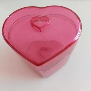 ハートの小物入れ