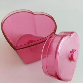 ハートの小物入れの画像