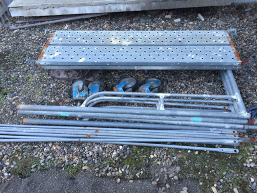 期間限定！安く！足場 ローリングタワー 2段分 建設用 塗装 DIY