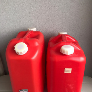 ポリタンク　18L  2個