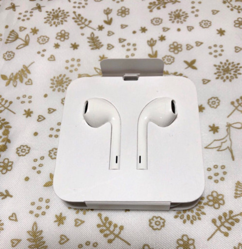 iPhone イヤホン　未使用