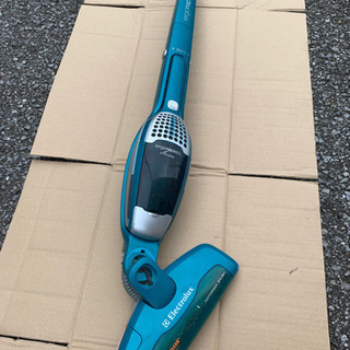 ELETROLUX 掃除機　ジャンク品の画像