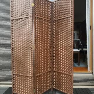 【美品】三つ折りのパーテーション(ブラウン)