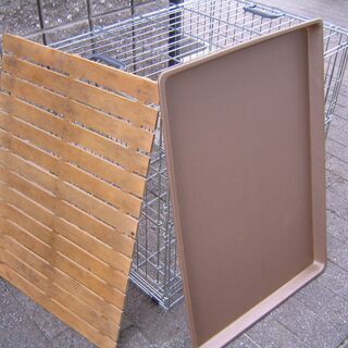 ●折りたたみケージ（中型犬用　　使用品）の画像