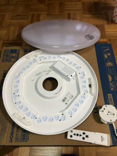 LEDシーリングライト　6畳用　美品