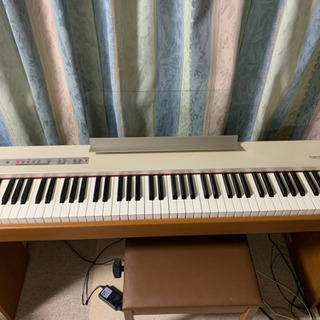 電子ピアノ