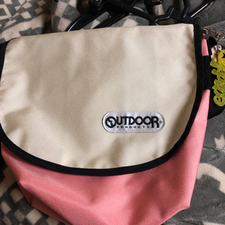 OUTDOOR &アースミュージックエコロジーコラボバック