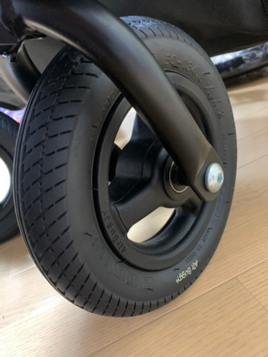 エアバギーココダブル　双子用ベビーカー