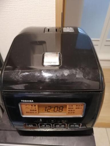 東芝　炊飯器 RC-55K