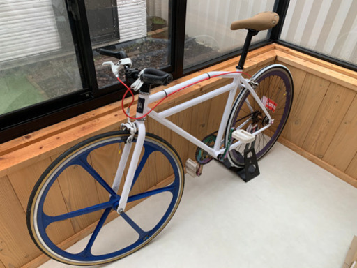 ライダーズカフェ　ピストバイク