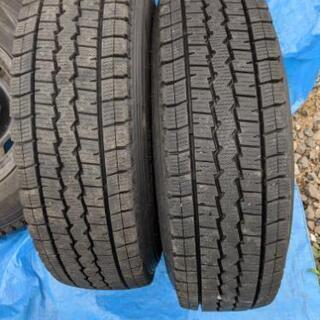 2018年スタットレスタイヤ　トヨタサクシードバン（H16UL）　タイヤ＆スチールホイール　4本SET 165R13-LT6PRの画像