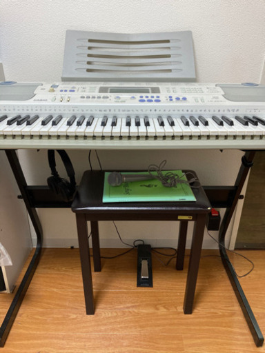 外付けペダル付き！　電子ピアノ　キーボード