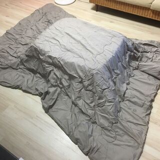 こたつ布団 濃茶とグリーン リバーシブル仕様 100円