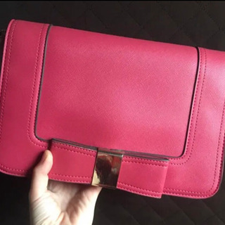 ショルダーバッグ　クラッチバッグ　ピンクバッグ