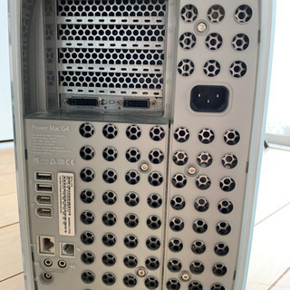 Power Mac G4 + ディスプレイ + キーボード + マウス + パソコンラックの画像