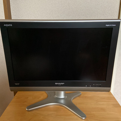 2008年製 20型　SHARP AQUOS LC-20E5