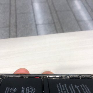 いきなり起動しなくなったiPhoneX！原因は水没！？
