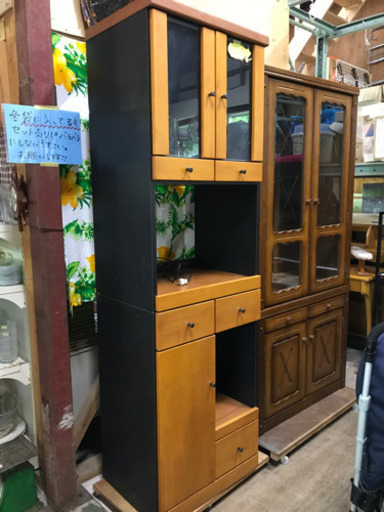 カントリー 食器棚