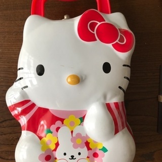 キティちゃんアルミ缶２００円！
