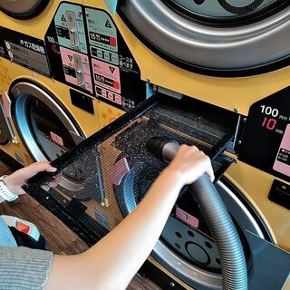 【★川崎市多摩区 清掃員さん急募！！★】コインランドリー清掃 / 1日1回お好きな時間で / お気軽にお問い合わせください！の画像