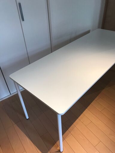 オフィス用長机　4本足　白
